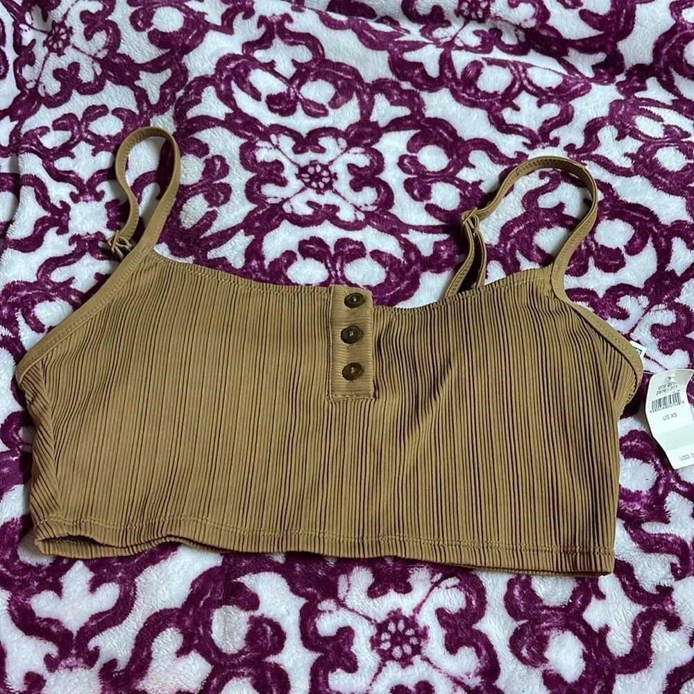 NWT XS Kortni Jeane bronze longline scoop top - Picture 2 of 4